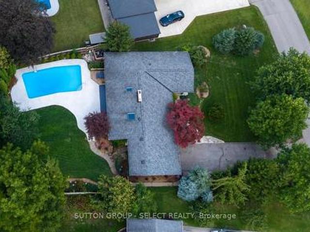 10 Northcrest Drive, London North B, ON, N5X 3V8 house for sale | Listing ID X13720 | Royal LePage