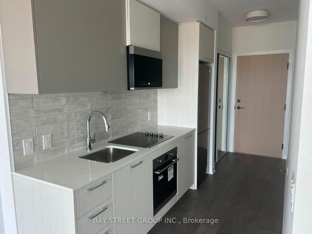 10 Oak St, Toronto, ON | Condos. Ca