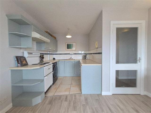 245,000 | 10 Popes Quay Court, Popes Quay, Cork City ERA Downey McCarthy 4983 MyHome. Ie Residential