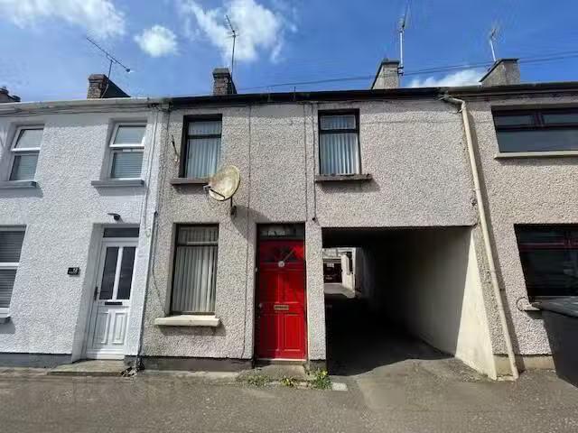 10 Pottinger Street