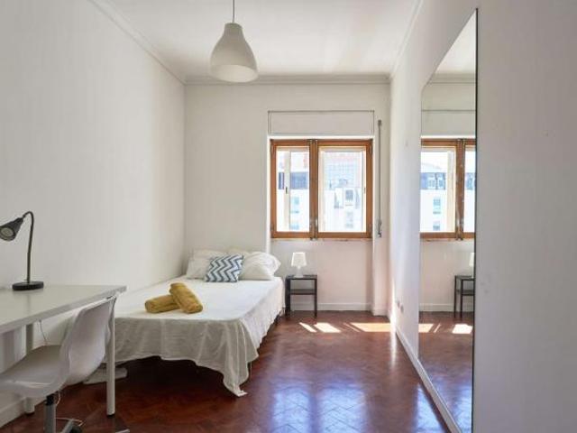10 quarto, Lisbon Lisbon 1050 055 80986549