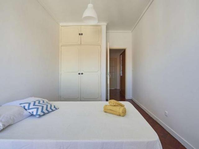10 quarto, Lisbon Lisbon 1050 055 80986516
