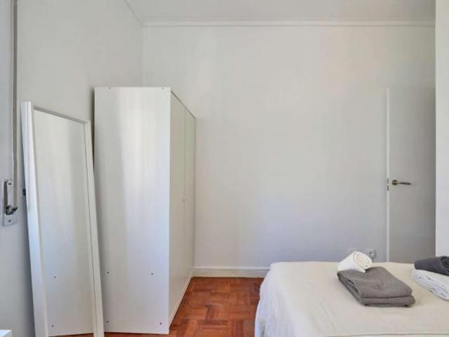 10 quarto, Lisbon Lisbon 1050 055 80986527
