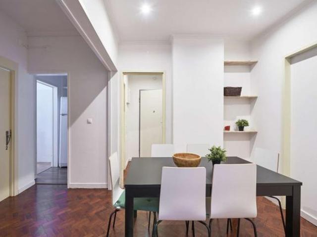 10 quarto, Lisbon Lisbon 1050 055 80989064