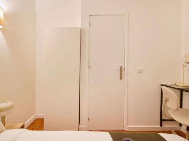 10 quarto, Lisbon Lisbon 1050 250 80730089