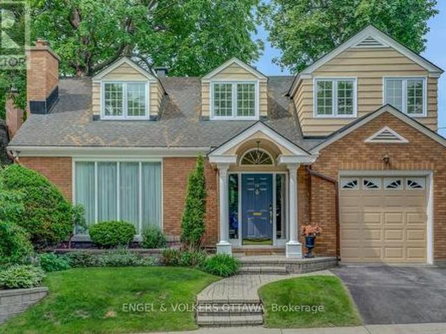 10 Rock Avenue, Ottawa, ON, K1M 1A6 house for sale | Listing ID X13430 | Royal LePage