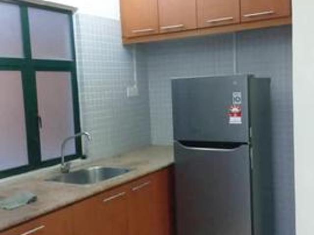10 Semantan Suite Damansara Height near MRT 2 rooms
