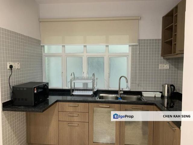 10 Semantan Suites Sematan Avenue