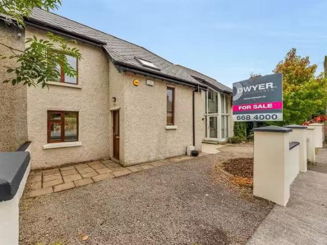 10 Seafort Gardens, Sandymount, Dublin 4