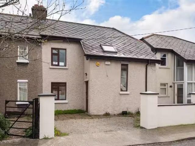 10 Seafort Gardens, Sandymount, Dublin 4, D04 EW29