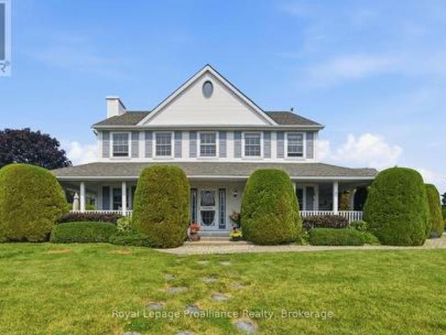 10 Skiff Cove Road, Prince Edward County Wellington Ward, ON, K0K 3L0 Luxury House for sale | Listing ID X13600 | Royal LePage Carriage Trade Luxury Properties