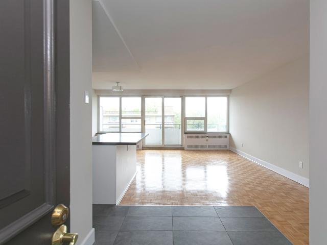 10 Shallmar Boulevard Shallmar Court 10 Shallmar Boulevard Shallmar Court 2 Bedrooms Apartment for Rent
