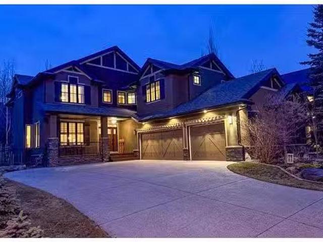10 Spring Valley Place Sw, Calgary, AB, T3H 4V1 house for sa.
