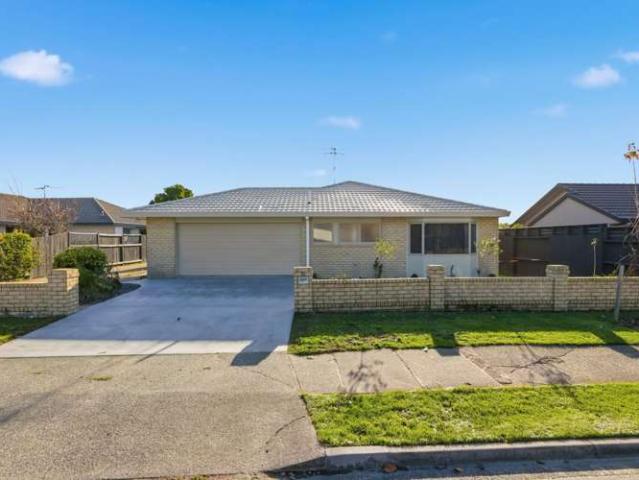 10 Stableford Drive, Pyes Pa, Tauranga