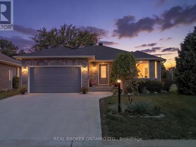 10 Sunset Lane, Haldimand, ON, N0A 1E0 house for sale | Listing ID X13686 | Royal LePage