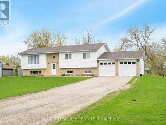 10 Surrey Lane, Clearview, ON, L0M 1N0 house for sale | Listing ID S12869 | Royal LePage