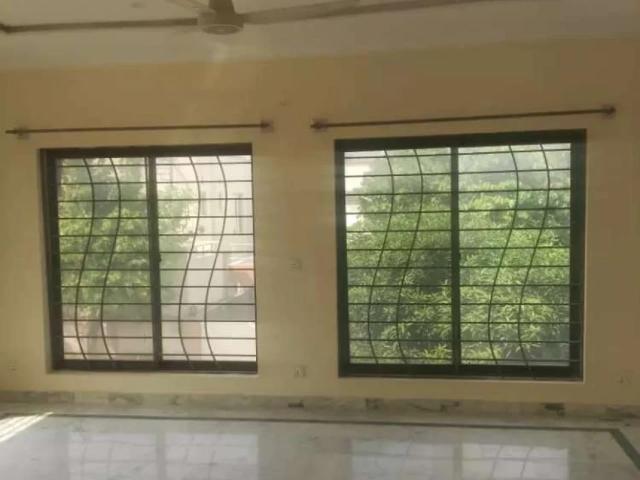 10m new ground portion available for rent in bahria town Islamabad Bahria Town ID 26351