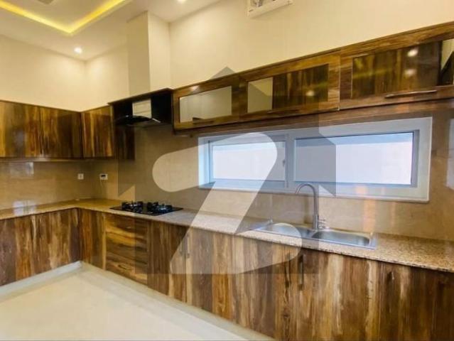 10marla House For Rent In Dha Phase5 L Block Hote Location DHA Phase 5