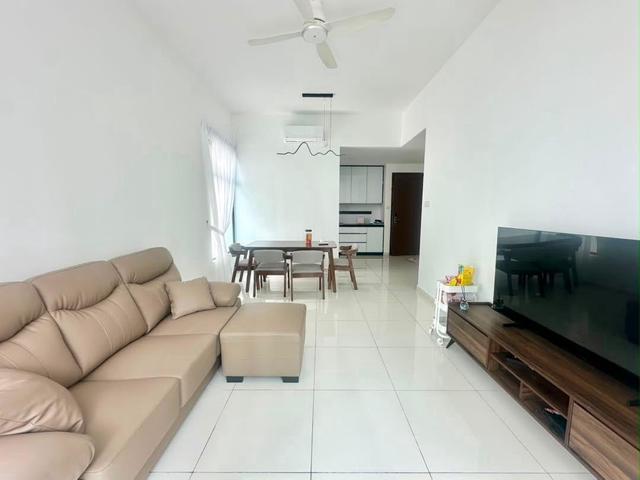 10min to CIQ Near Midvalley 2bed Fully Furnishing Renovated