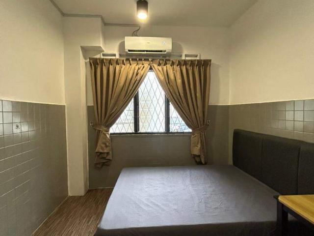 10mins to ciq, low depo, fully furnished