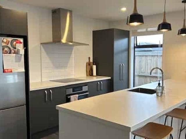 10A Coney Place