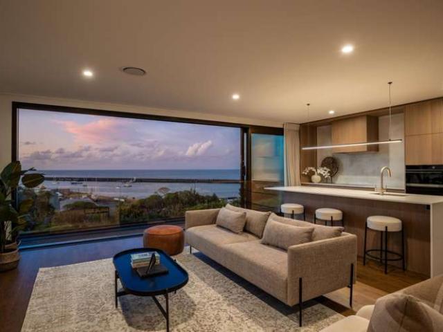 10A Whiteley Street, Moturoa, New Plymouth