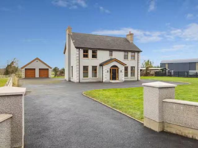 10b Derryola Bridge Road