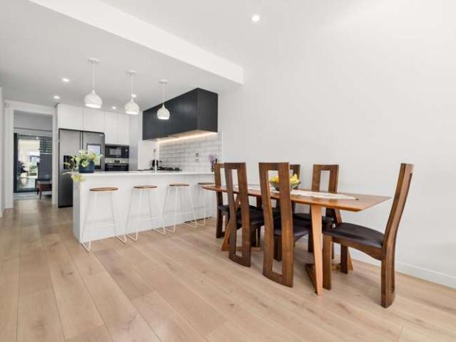 10B Windlass Street, Long Bay, North Shore City