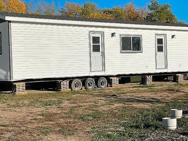 10x44 Mobile Home