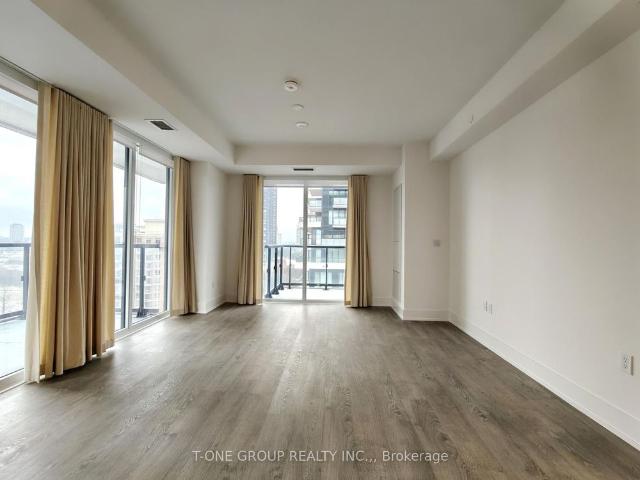 1104 10 Inn on the park Drive