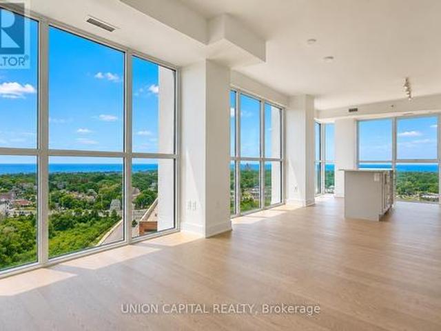 1104 1 Douglas Mccurdy Common, Mississauga, ON, L5G 0C5 condo for sale | Listing ID W13458 | Royal LePage