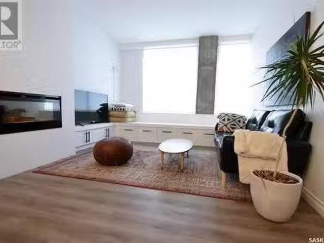 1105 1867 Hamilton Street, Regina, SK, S4P 2C2 condo for sal.