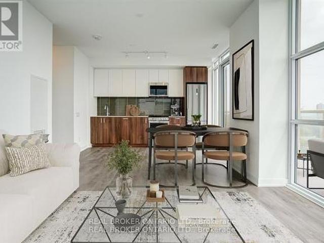 1105 1 St Clair Avenue W, Toronto, ON, M6N 0B7 condo for sale | Listing ID W13147 | Royal LePage