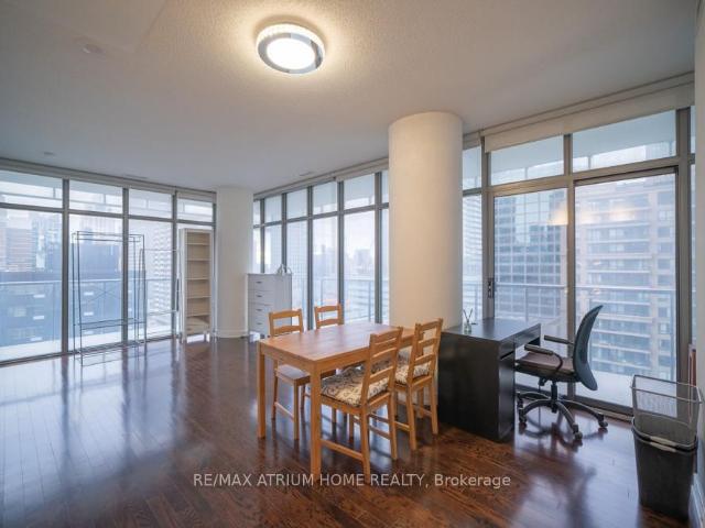 1109 33 Charles Street E, Toronto | Leased, C12638 | Condos. Ca