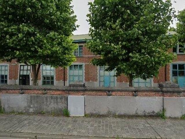 1100 m2 office space for rent in Brussels Etterbeek