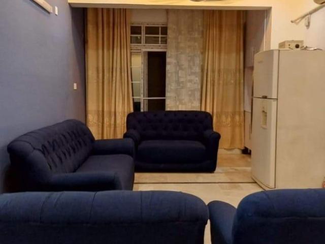 1100 Ft² Flat for Rent