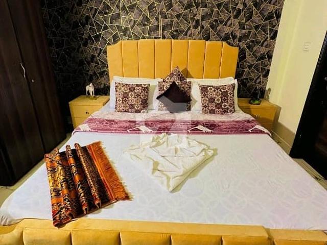 1100 Square Feet Flat For Rent In Rs. 75000 Only