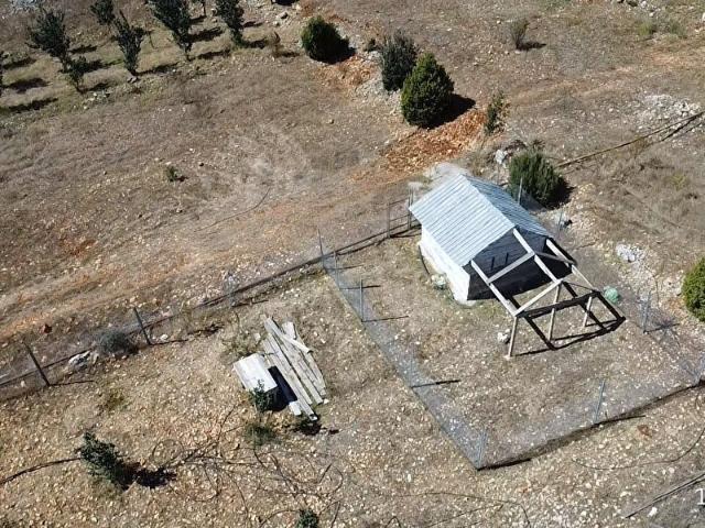 1100m2 AYVA BAHÇESİ