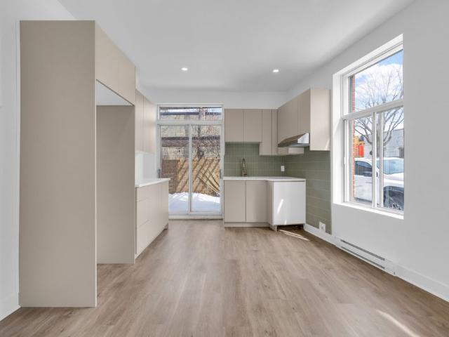 1101 Rue De Montmorency