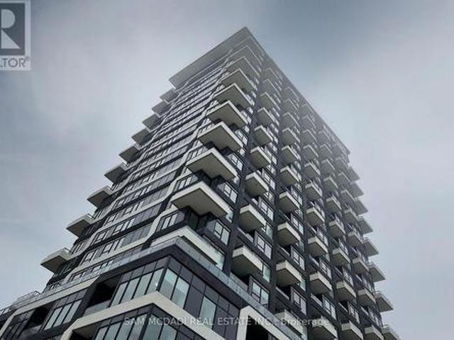1102 Oak Walk Drive, Oakville, ON, L6H 6Z3 lease for lease | Listing ID W13514 | Royal LePage