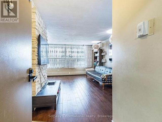 1102 3 Kirwin Avenue, Mississauga Cooksville, ON, L5A 3R2 condo for sale | Listing ID W11929 | Royal LePage