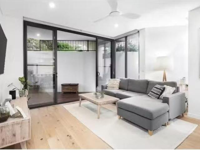 110/34 Railway Crescent, JANNALI Apartment for rent Listed by.