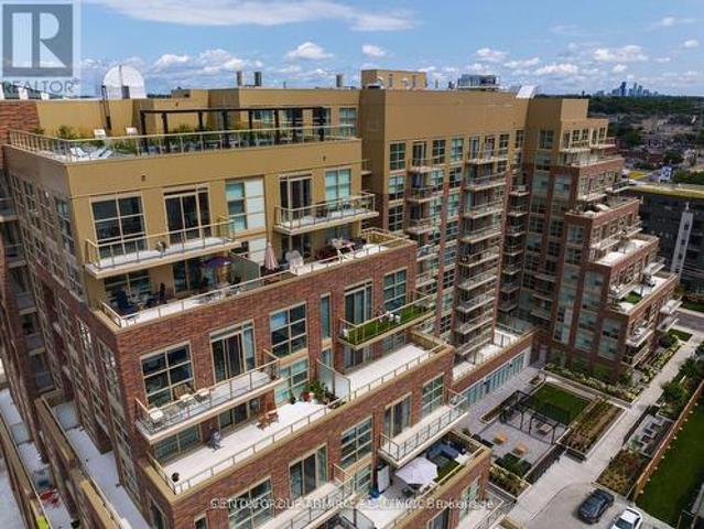 1103 1 St. Clair Avenue W, Toronto, ON, M6N 0B7 condo for sale | Listing ID W13607 | Royal LePage