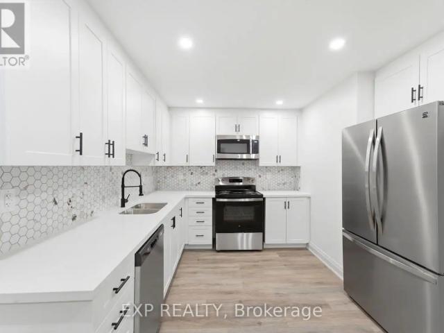 110 4422 HURON STREET