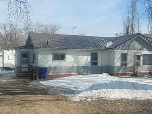 110 4Th Street E, Meadow Lake, SK, S9X 1H4 house for sale L.