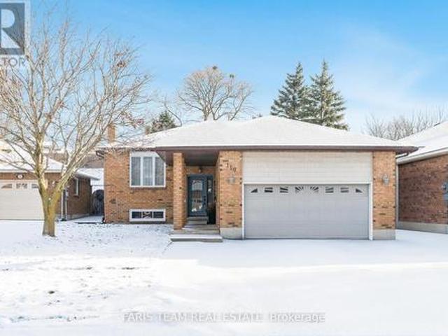 110 Chieftain Crescent, Barrie, ON, L4N 6J3 house for sale | Listing ID S12004 | Royal LePage