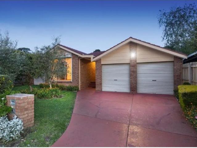 110 Dandelion Drive, ROWVILLE House for rent Listed by Velia.