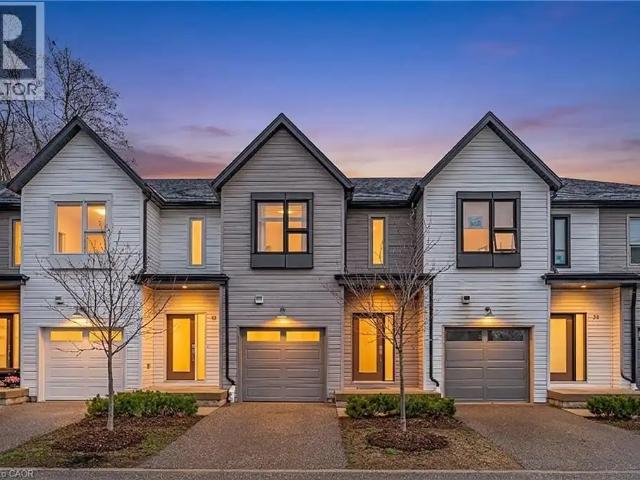 110 FERGUS Avenue Unit# 22