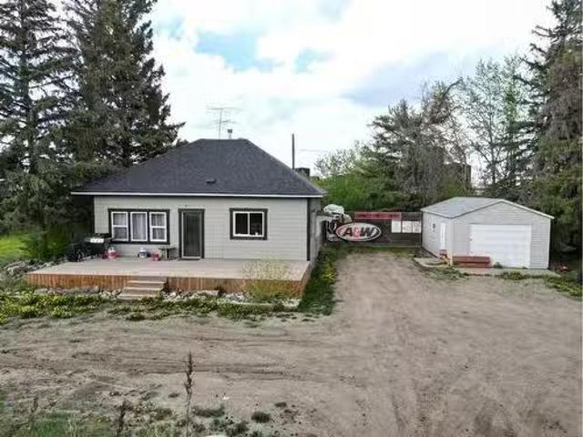 110 Hwy40, Neilburg, SK, S0M 2C0 house for sale Listing ID.