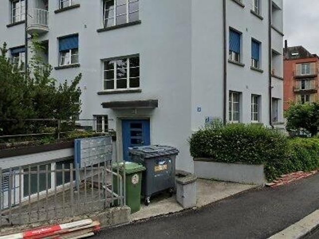 110 m2 apartment for rent in Zürich District 2